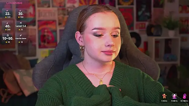 Snapshot of AdeleLoomis chatting on 12, 12, 2024 AdeleLoomis online show from 12, 12, 2024