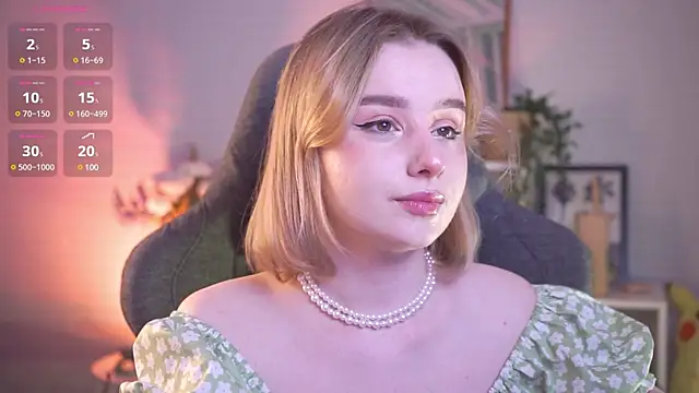 Snapshot of AdeleLoomis chatting on 26, 12, 2024 AdeleLoomis online show from 26, 12, 2024