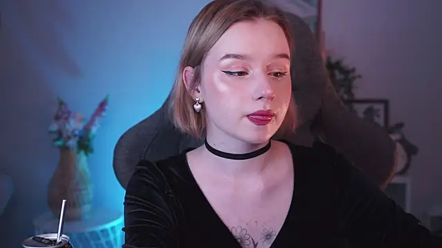 Snapshot of AdeleLoomis chatting on 14, 1, 2025 AdeleLoomis online show from 14, 1, 2025