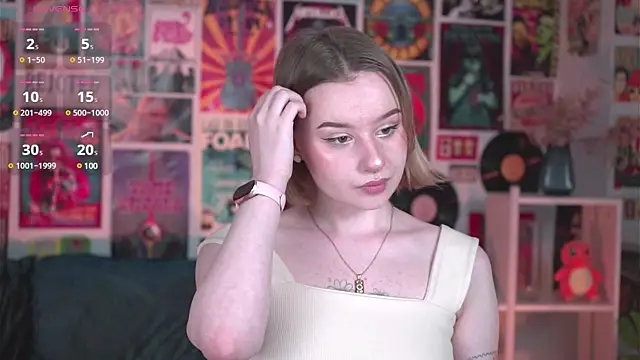 AdeleLoomis online show from 18, 2, 2025