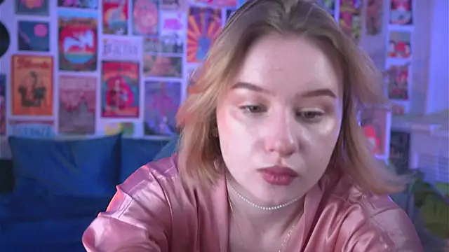 Snapshot of AdeleLoomis chatting on 24, 2, 2025 AdeleLoomis online show from 24, 2, 2025