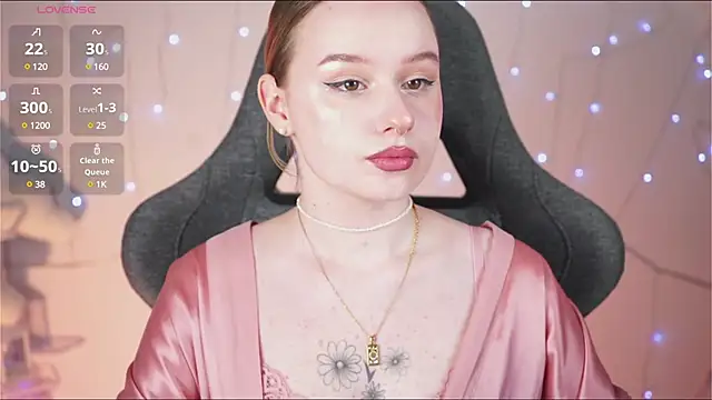 AdeleLoomis online show from 26, 2, 2025