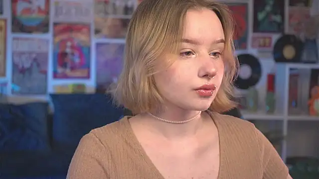 Snapshot of AdeleLoomis chatting on 14, 3, 2025 AdeleLoomis online show from 14, 3, 2025