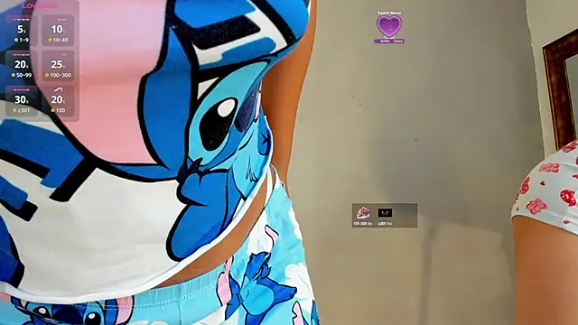 Snapshot of Maia_W10 chatting on 2, 10, 2025 Maia W10 online show from 2, 10, 2025