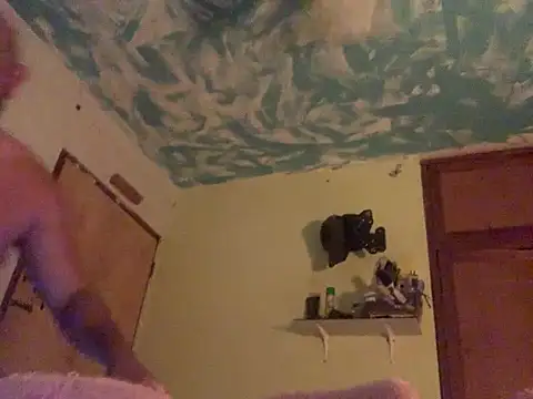 kioluy online show from 14, 4, 2026