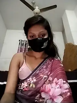 Snapshot of Nadia-2 chatting on 15, 11, 2025 Nadia-2 online show from 15, 11, 2025