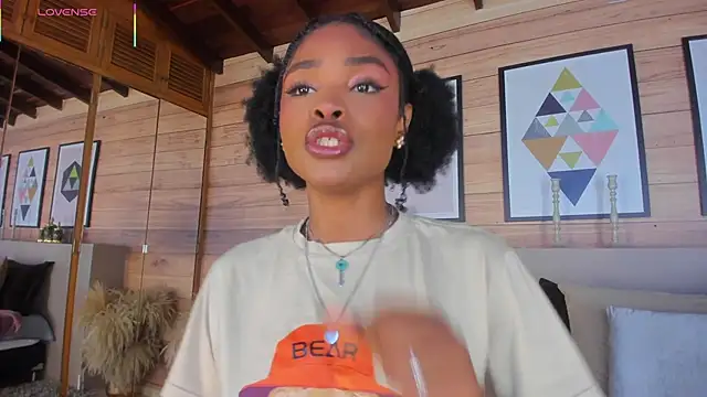 AriaFoster online show from 13, 4, 2026