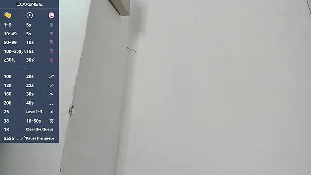 SAMANTAFJFONSECA online show from 1, 12, 2024