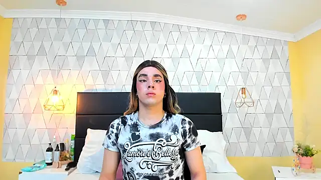 JustinePerry online show from 10, 11, 2025