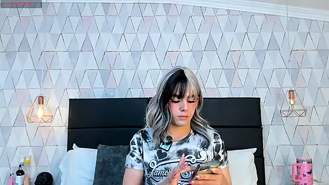 JustinePerry online show from 26, 11, 2025