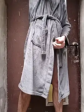 BesterJunge45 online show from 24, 2, 2025