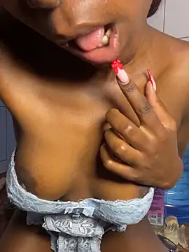 Snapshot of freaky_kaylee chatting on 4, 1, 2025 freaky kaylee online show from 4, 1, 2025