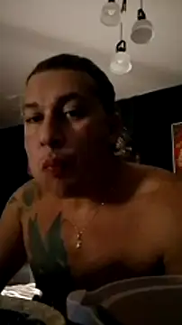 Snapshot of Lovely_milk chatting on 23, 12, 2024 Lovely milk online show from 23, 12, 2024