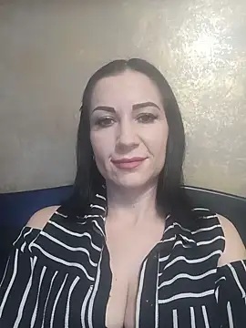FireLily332 online show from 29, 1, 2025