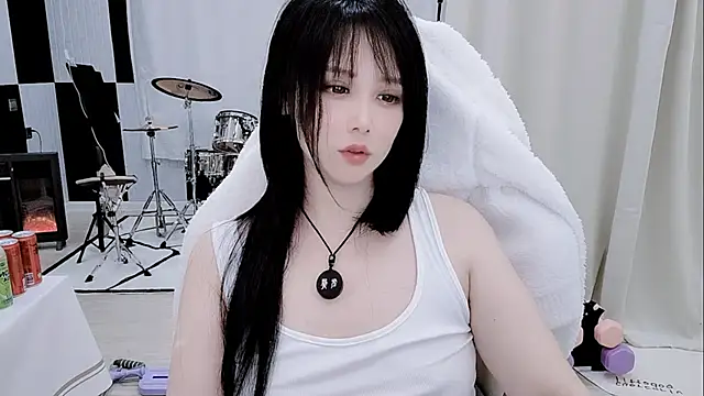 Vaness-a online show from 16, 4, 2026