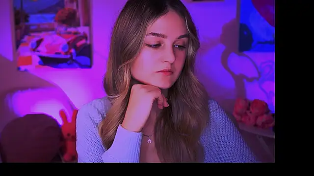 Snapshot of DeboraLarson chatting on 6, 2, 2025 DeboraLarson online show from 6, 2, 2025