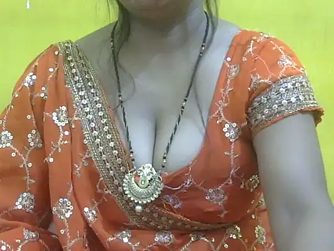 Snapshot of HOT-SEEMAA chatting on 7, 6, 2026 HOT-SEEMAA online show from 7, 6, 2026