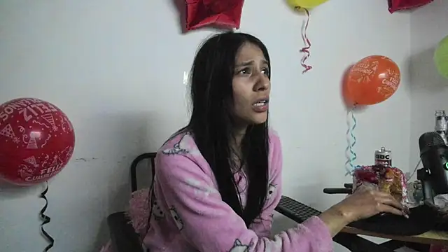 Snapshot of baby_alee chatting on 28, 2, 2025 baby alee online show from 28, 2, 2025