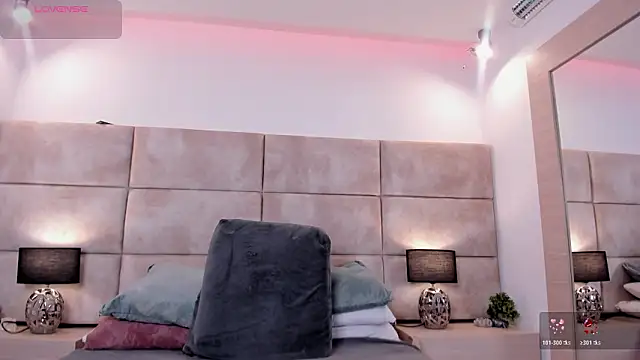 Eevee Taylor online show from 13, 3, 2026