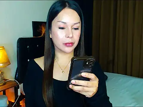 Snapshot of asian_ishnakhan chatting on 15, 10, 2025 asian ishnakhan online show from 15, 10, 2025