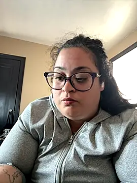 tillymarie34 online show from 14, 10, 2025