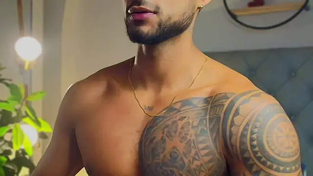 LiamGarcia1 online show from 17, 1, 2025