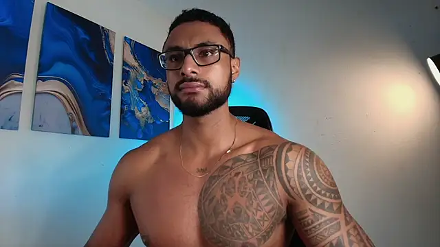 LiamGarcia1 online show from 19, 2, 2026