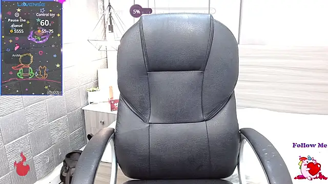 Snapshot of loistwink_ chatting on 13, 1, 2025 loistwink  online show from 13, 1, 2025