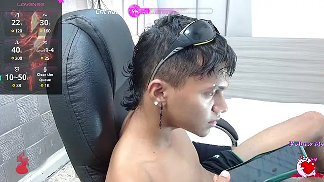 Snapshot of loistwink_ chatting on 14, 1, 2025 loistwink  online show from 14, 1, 2025