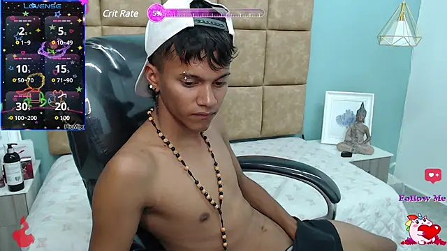 Snapshot of loistwink_ chatting on 2, 2, 2025 loistwink  online show from 2, 2, 2025