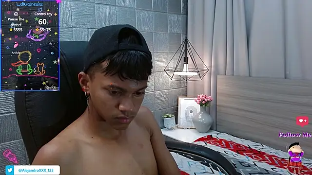 Snapshot of loistwink_ chatting on 26, 2, 2025 loistwink  online show from 26, 2, 2025