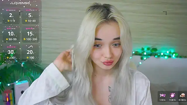 Ashley S online show from 7, 3, 2025