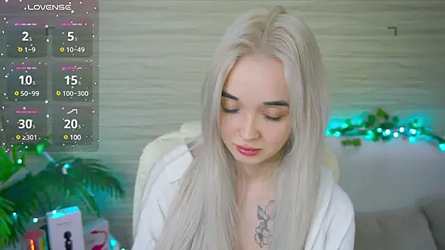 Ashley S online show from 18, 3, 2025