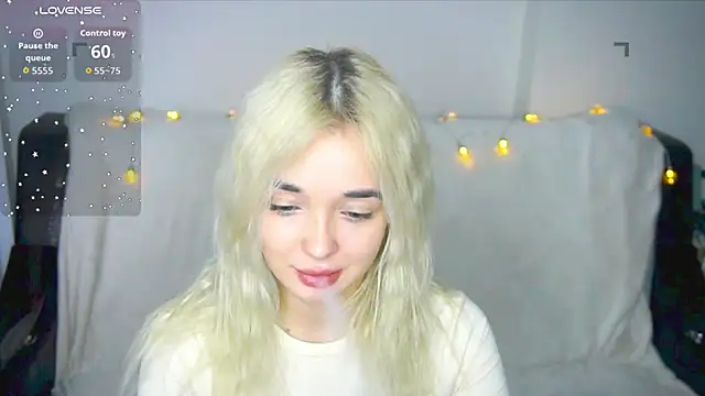 Ashley S online show from 18, 11, 2025