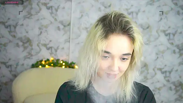 Ashley S online show from 17, 4, 2026