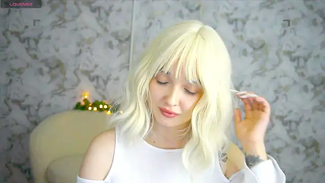 Ashley S online show from 27, 5, 2026