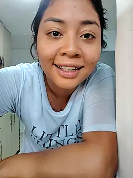 aisha brownn online show from 4, 12, 2025