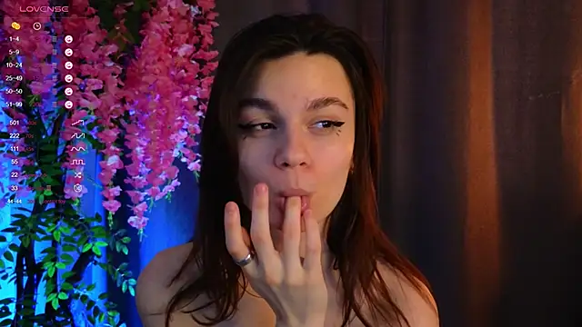 Snapshot of EvaHair chatting on 25, 2, 2025 EvaHair online show from 25, 2, 2025