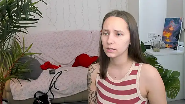 Snapshot of HotCaramellsTV chatting on 18, 3, 2025 HotCaramellsTV online show from 18, 3, 2025