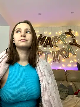 Snapshot of HotCaramellsTV chatting on 11, 10, 2025 HotCaramellsTV online show from 11, 10, 2025