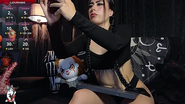 Melanie Nyx online show from 5, 11, 2025