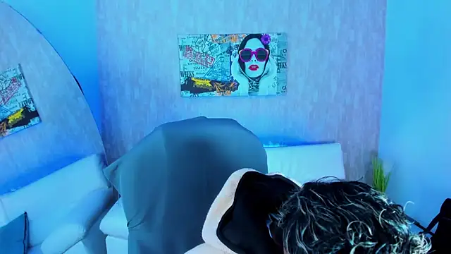 nova sex01 online show from 8, 11, 2025