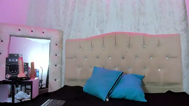 nova sex01 online show from 18, 11, 2025