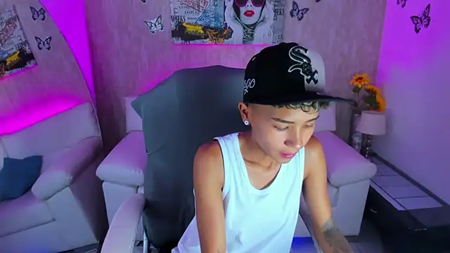 nova sex01 online show from 14, 12, 2025