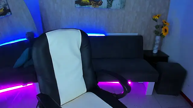 nova sex01 online show from 25, 3, 2026