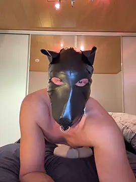 Snapshot of PlayDog123 chatting on 22, 3, 2025 PlayDog123 online show from 22, 3, 2025