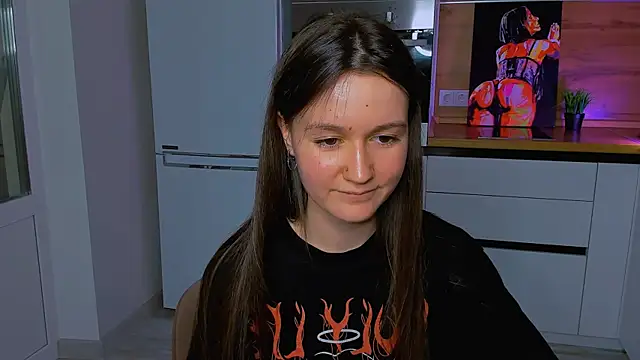 Snapshot of ameli_moon chatting on 16, 2, 2025 ameli moon online show from 16, 2, 2025