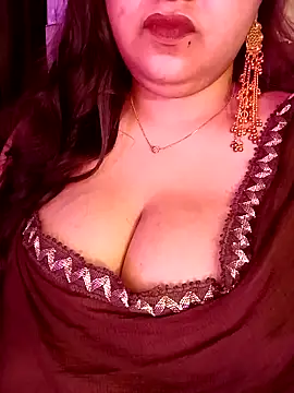 Snapshot of Suhanakhan00 chatting on 22, 5, 2026 Suhanakhan00 online show from 22, 5, 2026