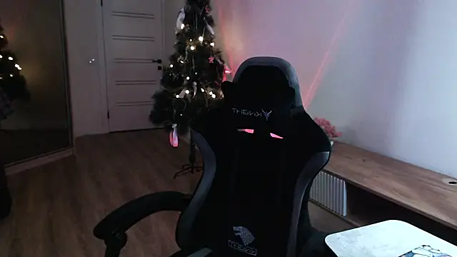 Snapshot of Princess_Shy___ chatting on 9, 2, 2025 Princess Shy online show from 9, 2, 2025