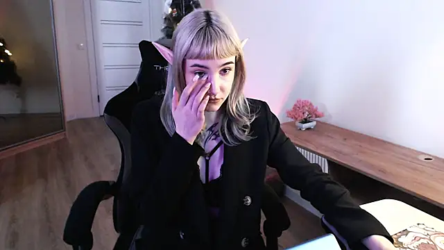 Snapshot of Princess_Shy___ chatting on 10, 2, 2025 Princess Shy online show from 10, 2, 2025